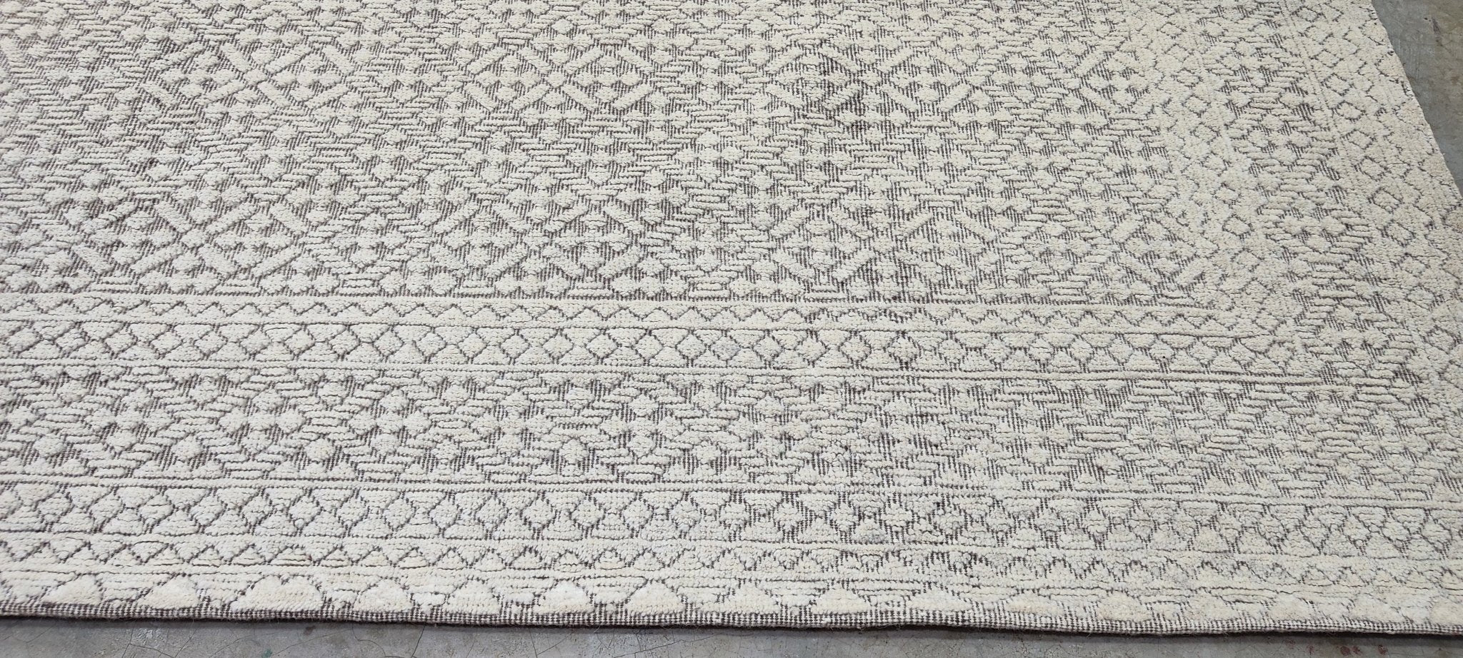 Vittorio 9x12 Hand-Knotted Ivory & Grey Modern | Banana Manor Rug Factory Outlet