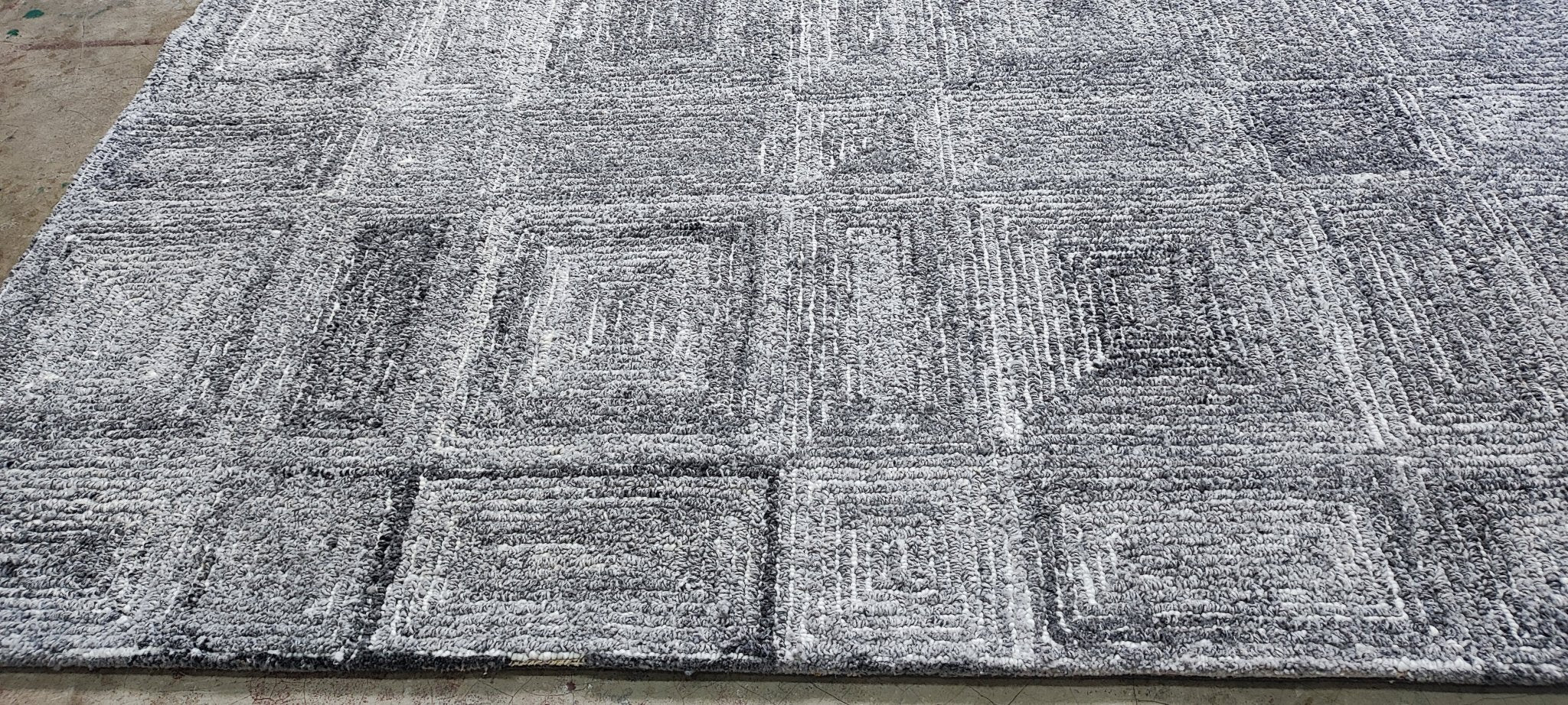 Walter Sear 5x8 Hand-Tufted Grey Cube Design | Banana Manor Rug Factory Outlet