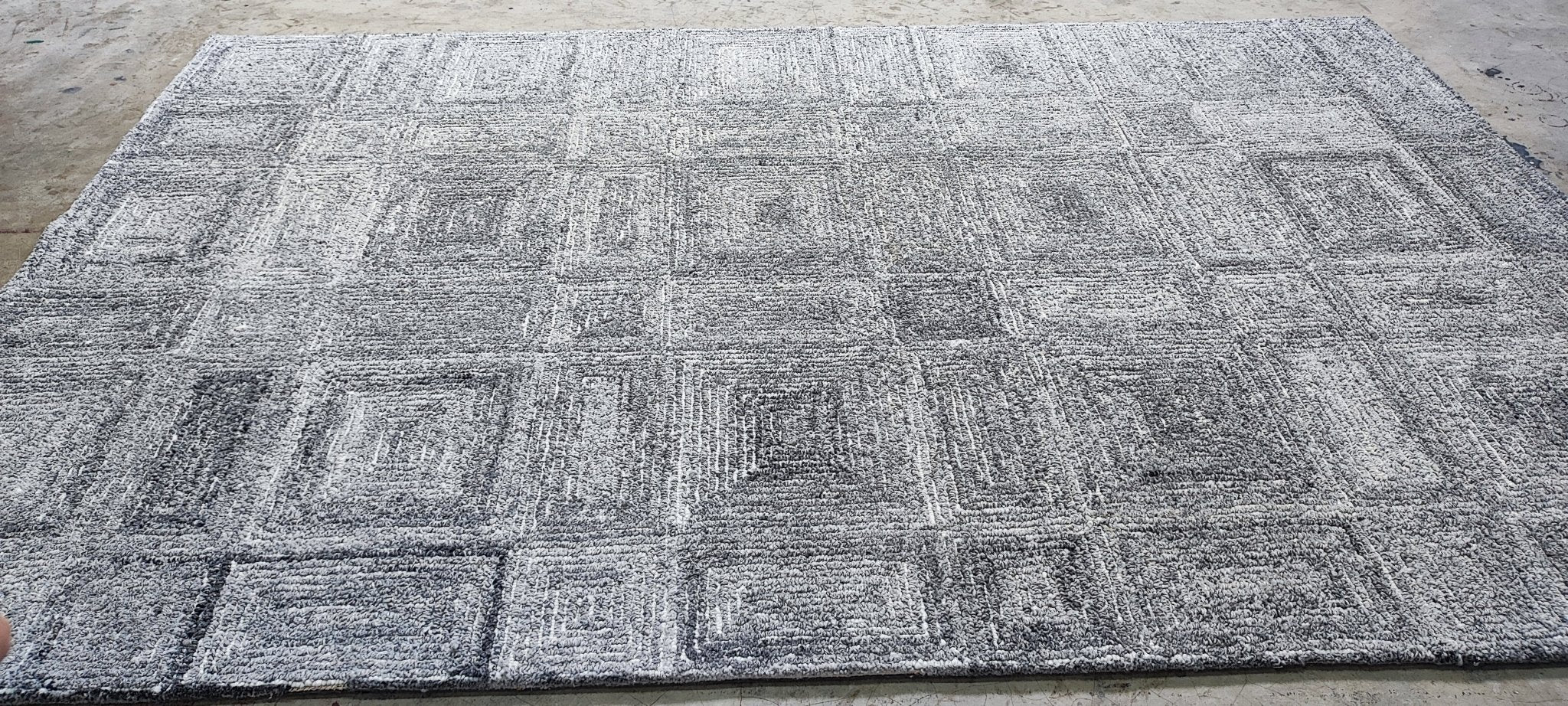 Walter Sear 5x8 Hand-Tufted Grey Cube Design | Banana Manor Rug Factory Outlet