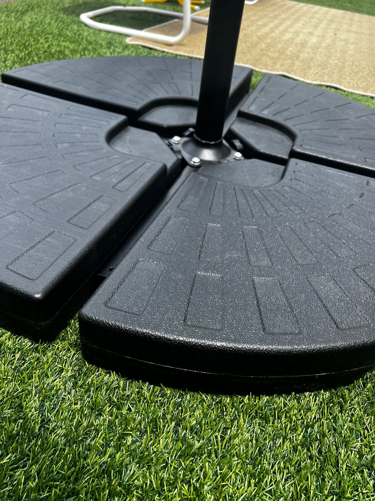 Water/Sand Offset Cantilever Umbrella Base Plate | Banana Manor Rug Factory Outlet