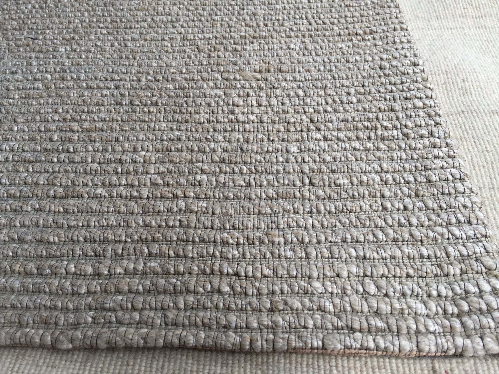 White Sands Handwoven Jacquard Wool Rug | Banana Manor Rug Company