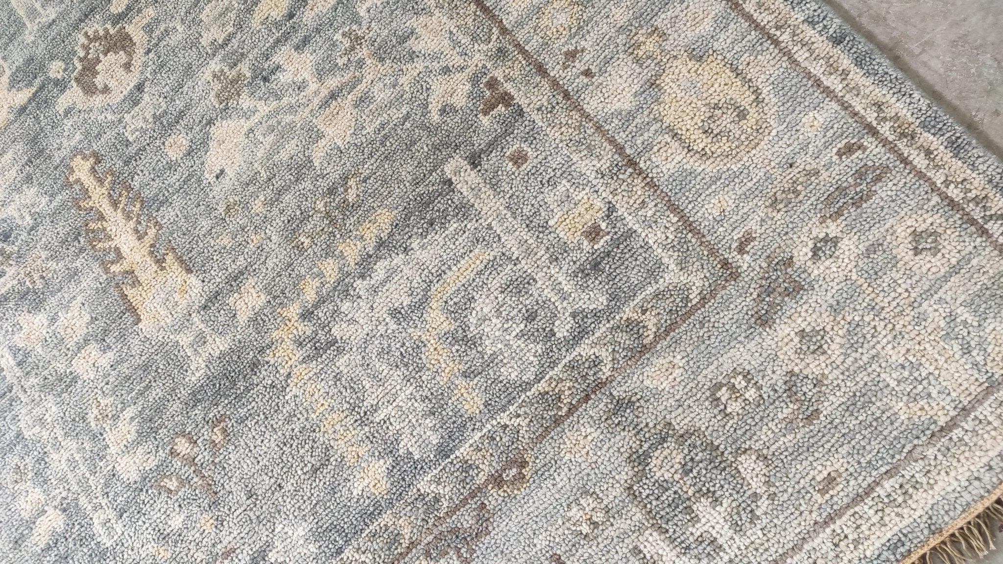 Winnie 8x10 Grey and Silver Hand-Knotted Oushak Rug | Banana Manor Rug Company