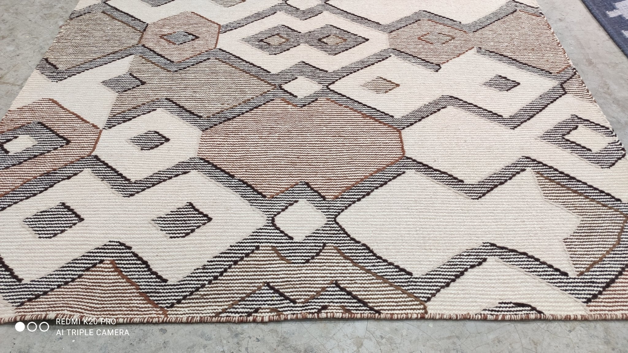 Woodrow 5.3x8 Handwoven Durrie | Banana Manor Rug Company