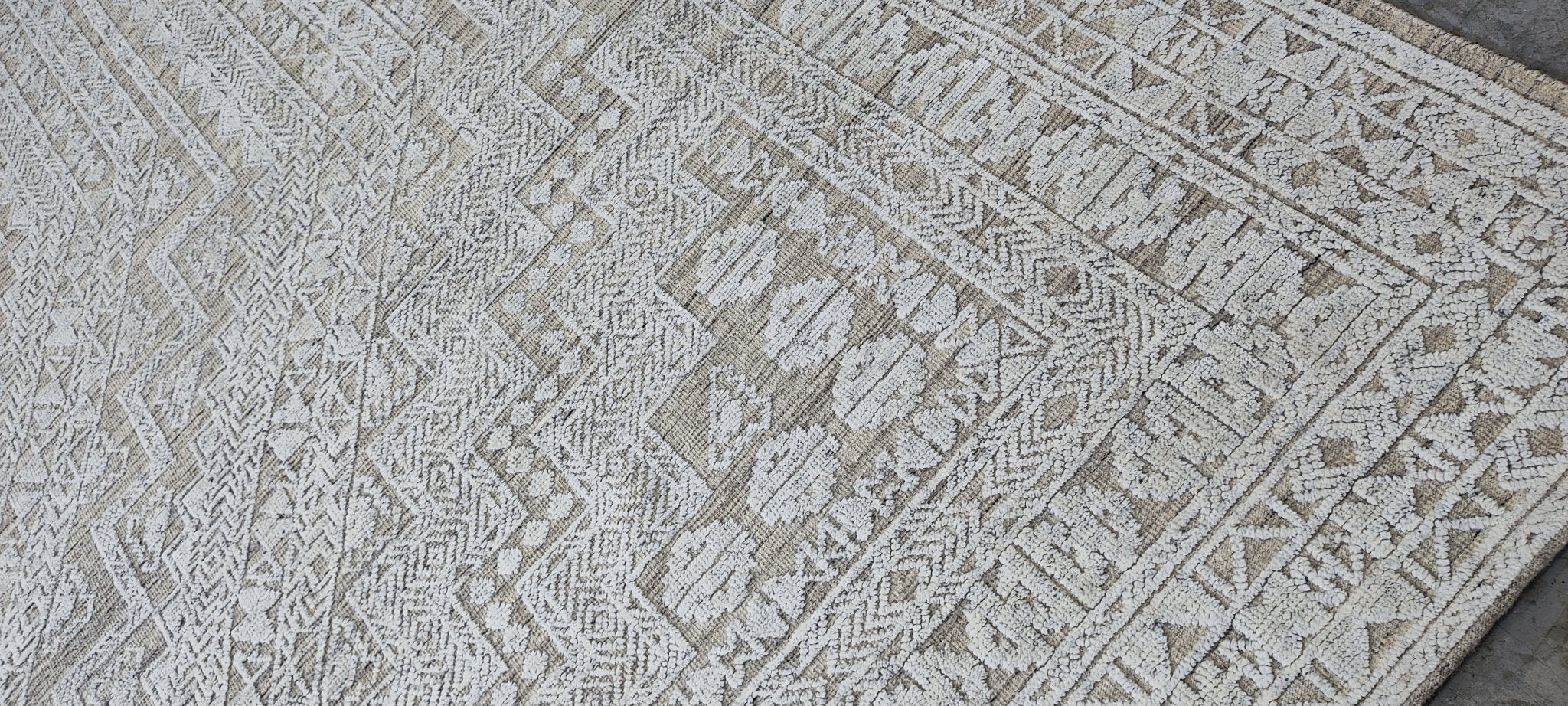 Woodward 12x15.3 Hand-Knotted Silver & Grey Modern | Banana Manor Rug Factory Outlet