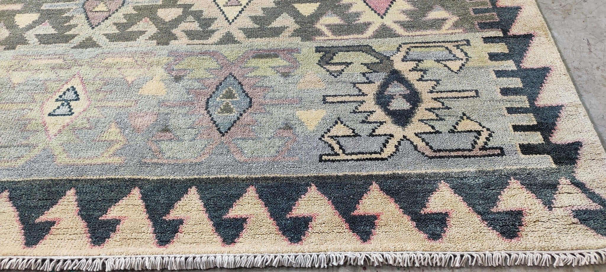 Zelia Rose 8.3x11.6 Hand Knotted Tan & Grey Ikat | Banana Manor Rug Factory Outlet