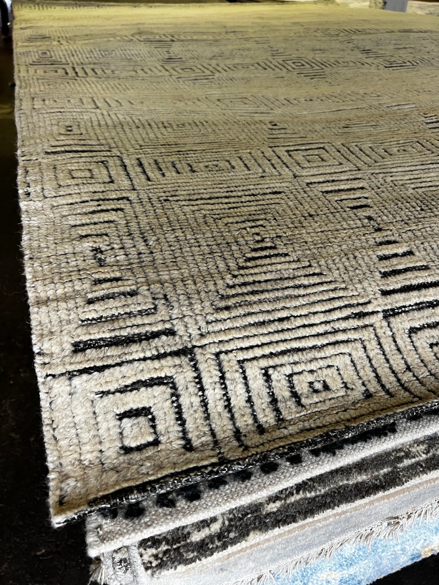 Zen 6.3x9 Hand-Knotted Ivory & Grey Cut Pile | Banana Manor Rug Factory Outlet